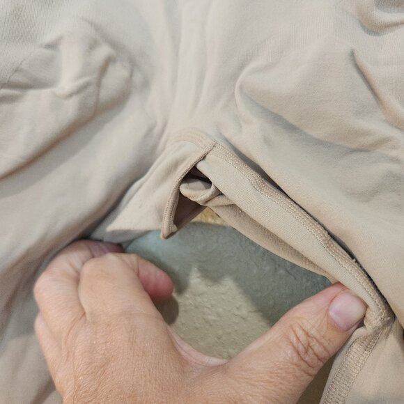 Skims, Tummy control and Butt enhancement shorts, light tan color, Size XL - Picture 2 of 6